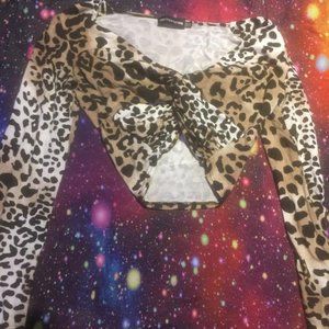 PrettyLittleThing Cheetah Crop Top S